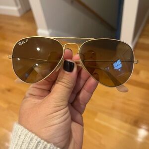 Used Condition Gold Polarized Ray-Ban Aviators